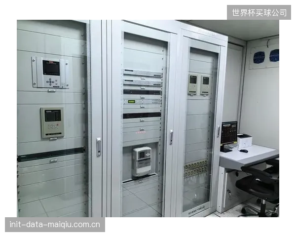 杭州奥体中心光伏矩阵完成孤岛测试,有效应对城市电网紧急状态 杭州奥体中心光伏矩阵完成孤岛测试,有效应对城市电网紧急状态